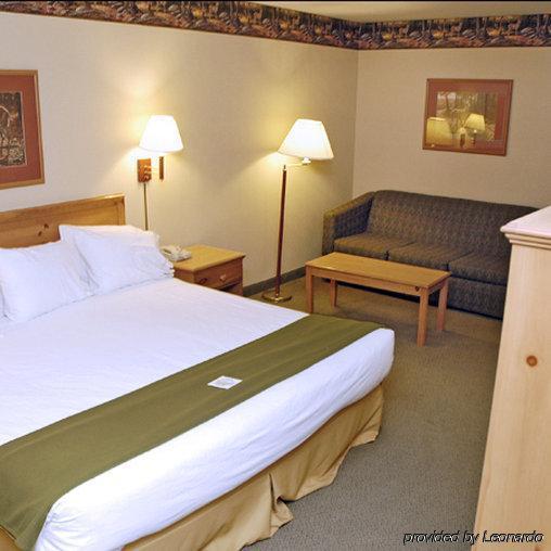 Pellston Lodge 部屋 写真